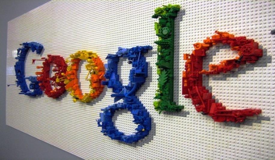 a webszöveget a google is megnézi
